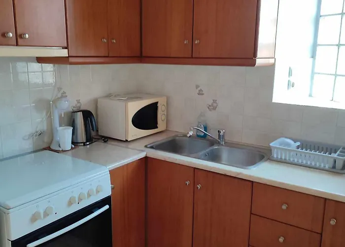 Center * 칼라마타